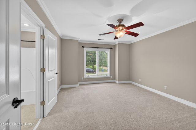 12307 Ridgeview Dr, Goshen, KY 40026