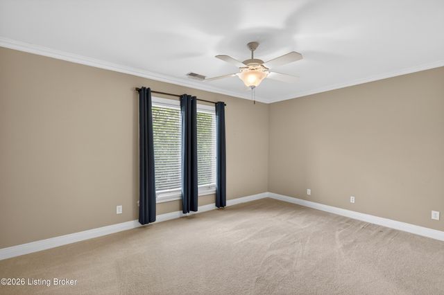 12307 Ridgeview Dr, Goshen, KY 40026