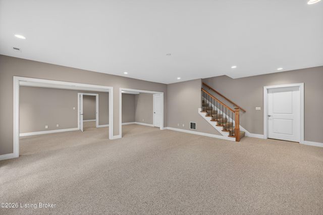 12307 Ridgeview Dr, Goshen, KY 40026