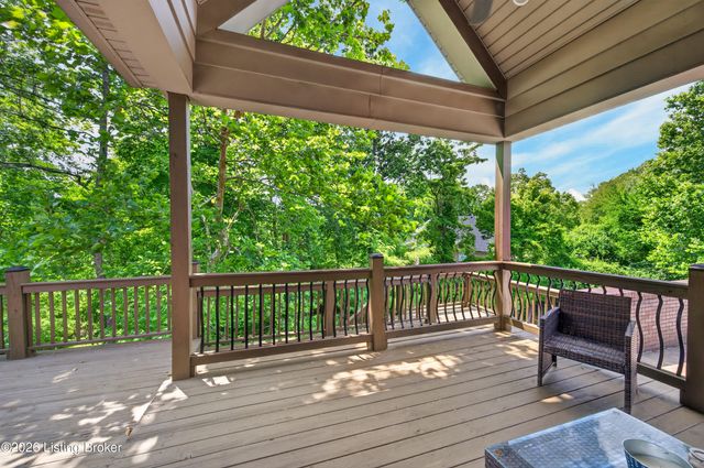 12307 Ridgeview Dr, Goshen, KY 40026