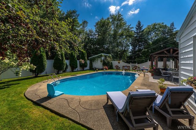 5293 Ashwood Court, Clarence, NY 14031
