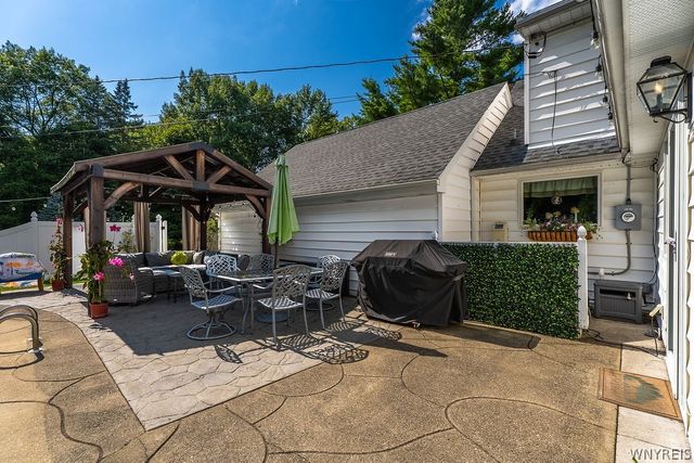 5293 Ashwood Court, Clarence, NY 14031