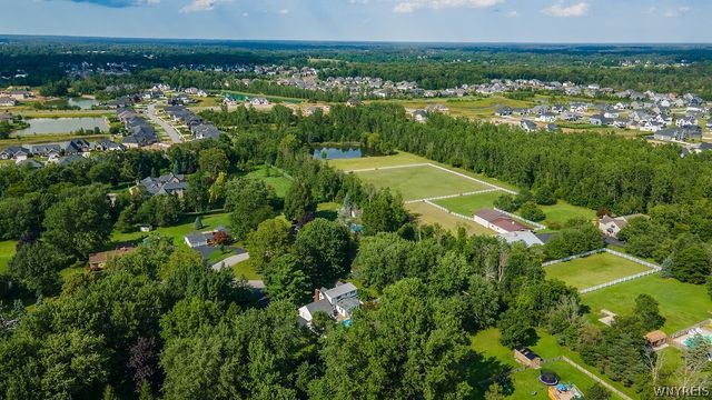 5293 Ashwood Court, Clarence, NY 14031