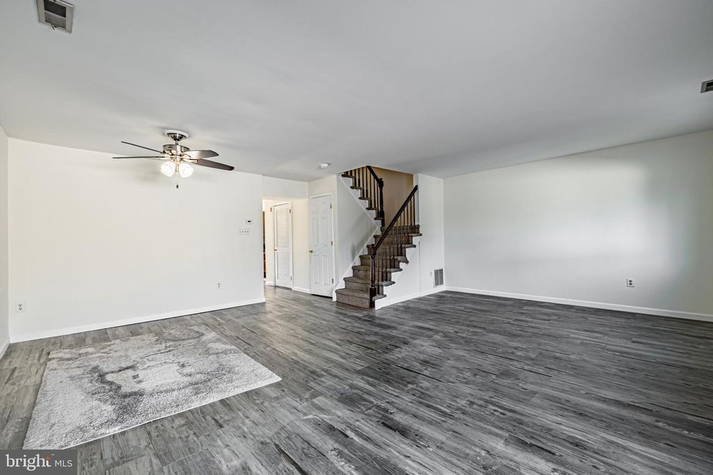 194 YORKTOWN BLVD, Hammonton, NJ 08037