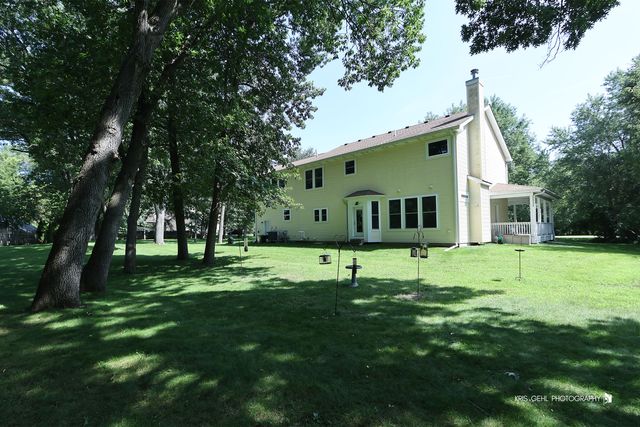 39226 N Rangers Way, Antioch, IL 60002