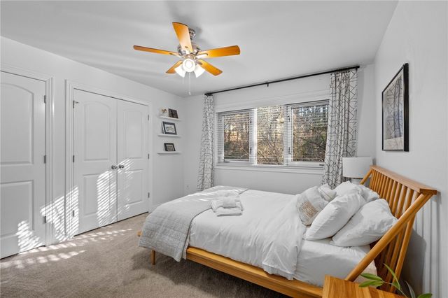 275 Noble Lane, Fayetteville, AR 72703