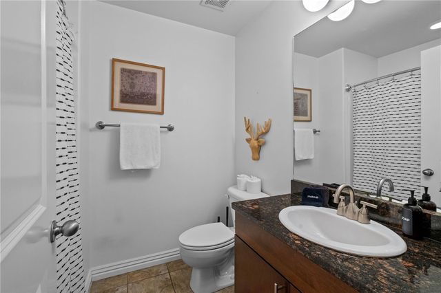 275 Noble Lane, Fayetteville, AR 72703