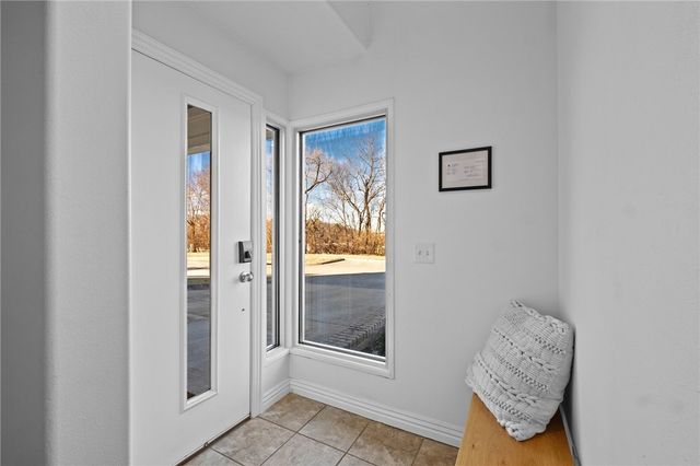 275 Noble Lane, Fayetteville, AR 72703