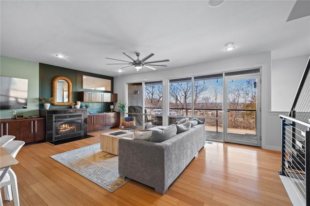 275 Noble Lane, Fayetteville, AR 72703