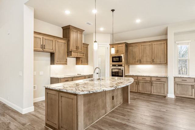 805 Delray Court, Midlothian, TX 76065