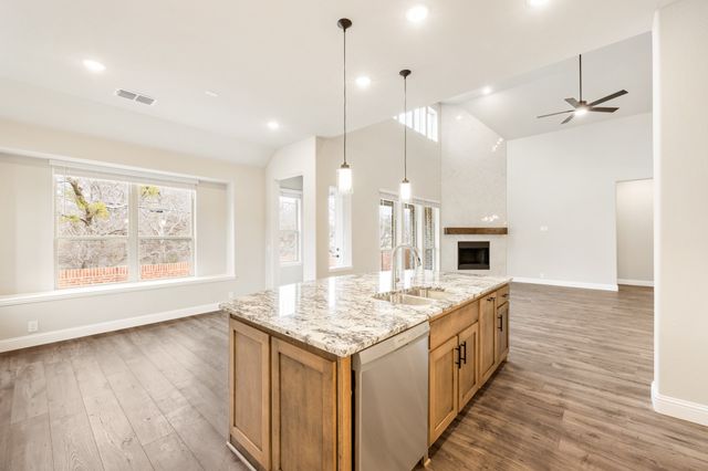 805 Delray Court, Midlothian, TX 76065