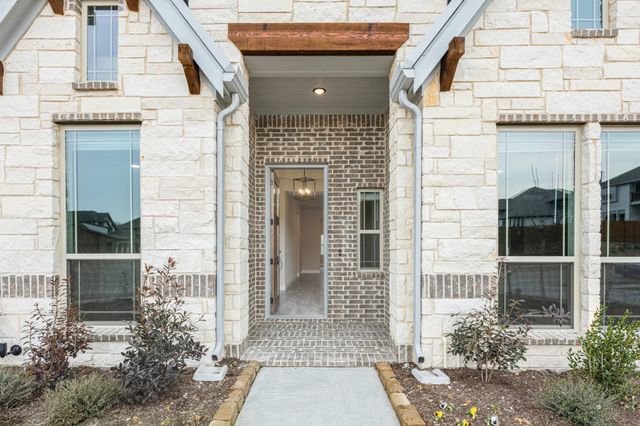 805 Delray Court, Midlothian, TX 76065