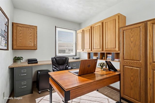 1043 Rose Street, Marshall, MI 49068