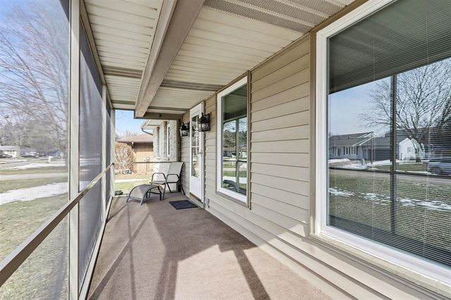 1043 Rose Street, Marshall, MI 49068