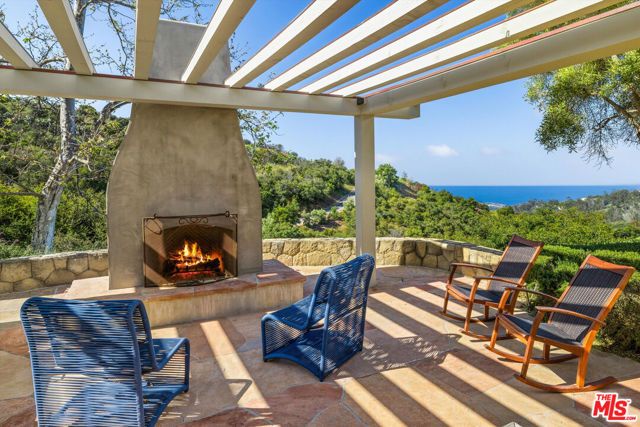 892 Toro Canyon Road, Santa Barbara, CA 93108