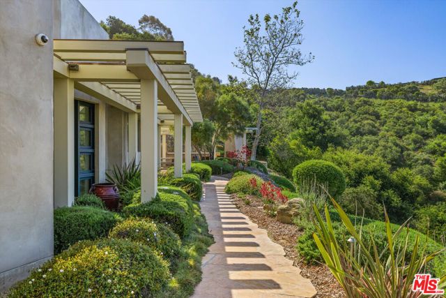 892 Toro Canyon Road, Santa Barbara, CA 93108