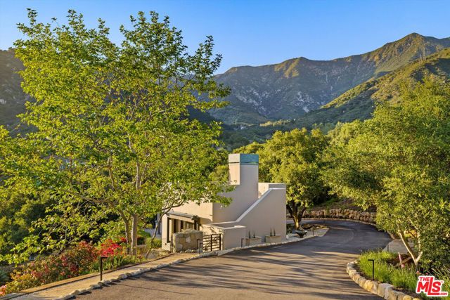 892 Toro Canyon Road, Santa Barbara, CA 93108