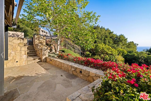 892 Toro Canyon Road, Santa Barbara, CA 93108