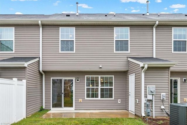 3906 Copperfield Court, High Point, NC 27265