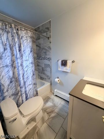 1124 Valley Rd 1A, Wayne Twp., NJ 07470