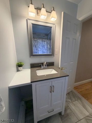 1124 Valley Rd 1A, Wayne Twp., NJ 07470