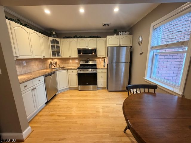 1124 Valley Rd 1A, Wayne Twp., NJ 07470