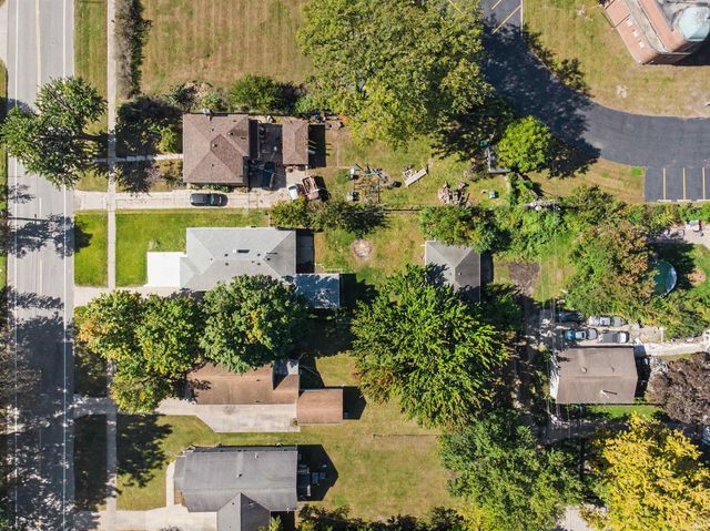 1139 E Colfax Avenue, South Bend, IN 46617