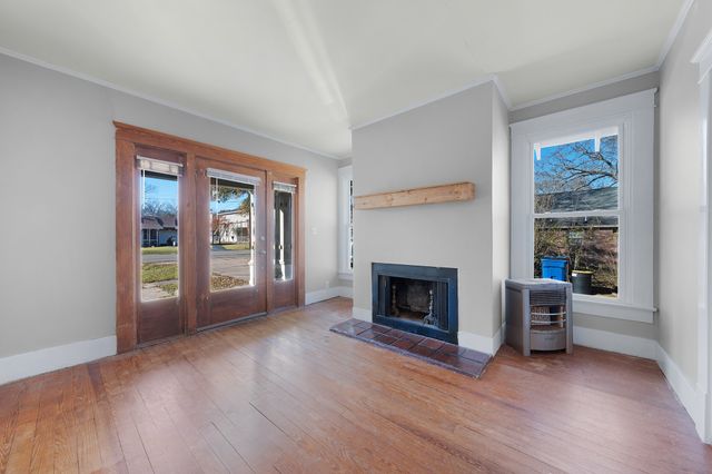 814 N Spring Street, Grand Saline, TX 75140