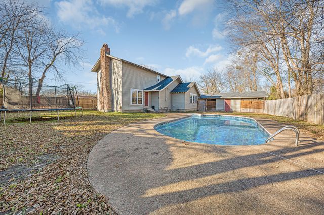 814 N Spring Street, Grand Saline, TX 75140