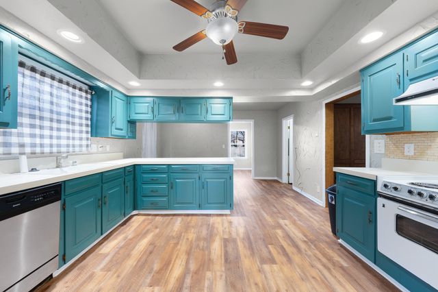 814 N Spring Street, Grand Saline, TX 75140