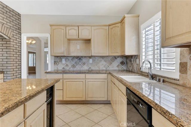 22244 Circle J Ranch Road, Saugus, CA 91350