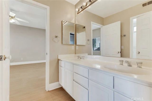22244 Circle J Ranch Road, Saugus, CA 91350