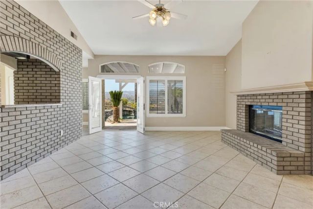 22244 Circle J Ranch Road, Saugus, CA 91350