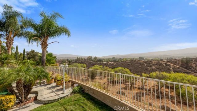 22244 Circle J Ranch Road, Saugus, CA 91350