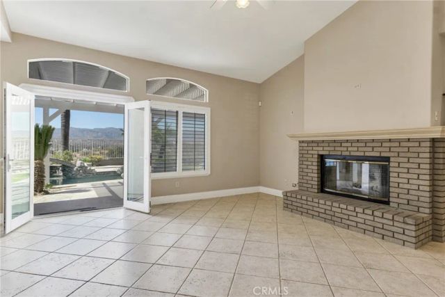 22244 Circle J Ranch Road, Saugus, CA 91350