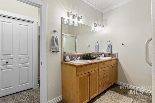 3076 N Penny Royal Place, Boise, ID 83713