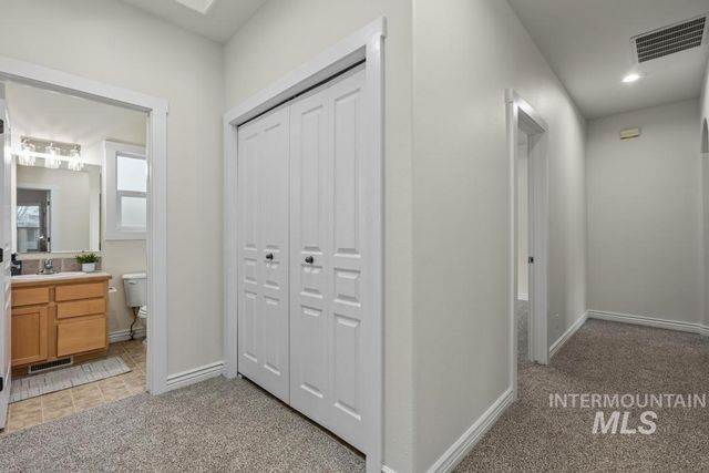 3076 N Penny Royal Place, Boise, ID 83713