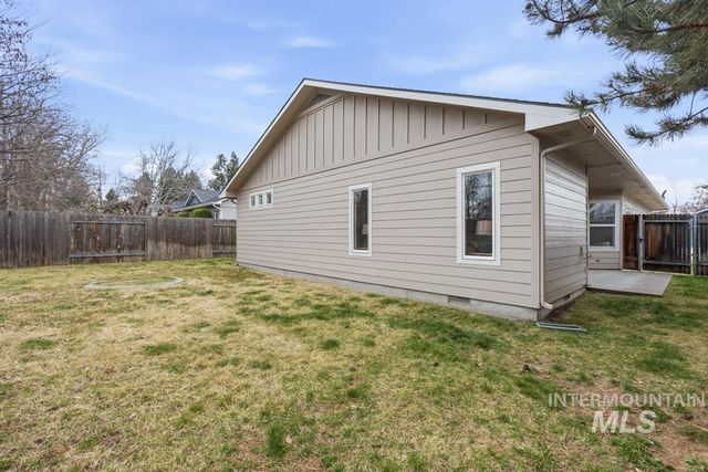 3076 N Penny Royal Place, Boise, ID 83713