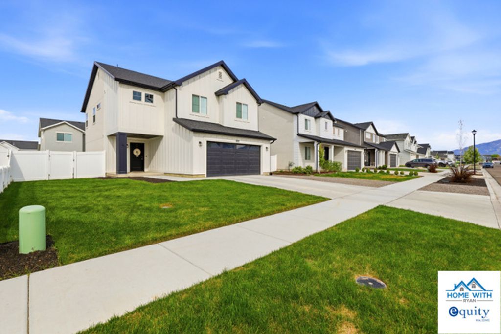 Image 3 of property listing at 892 S 290 W, American Fork, UT 84003