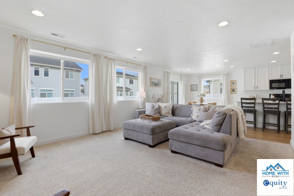 Image 8 of property listing at 892 S 290 W, American Fork, UT 84003