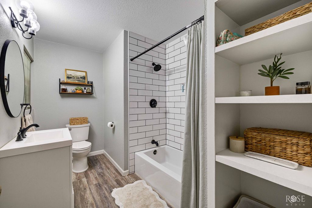 Image 10 of property listing at 2621 Colorado Avenue, San Angelo, TX 76901