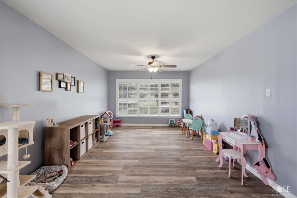 Image 5 of property listing at 2621 Colorado Avenue, San Angelo, TX 76901