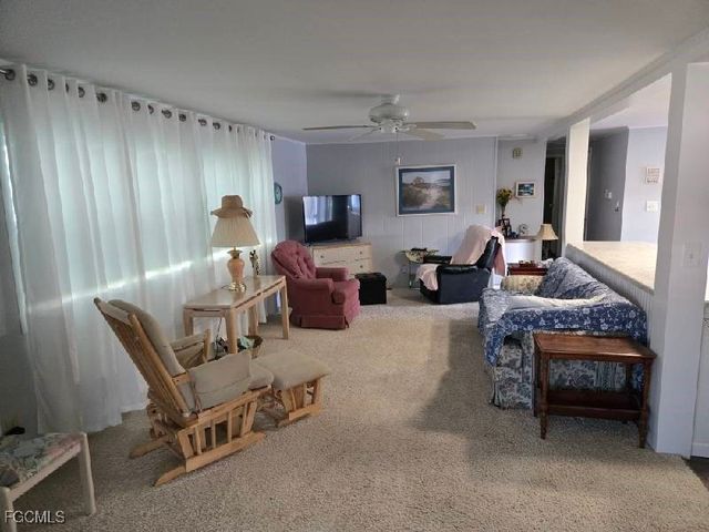 9 Elder ST, Alva, FL 33920