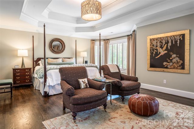 38 Pine Acre Boulevard, Asheville, NC 28804