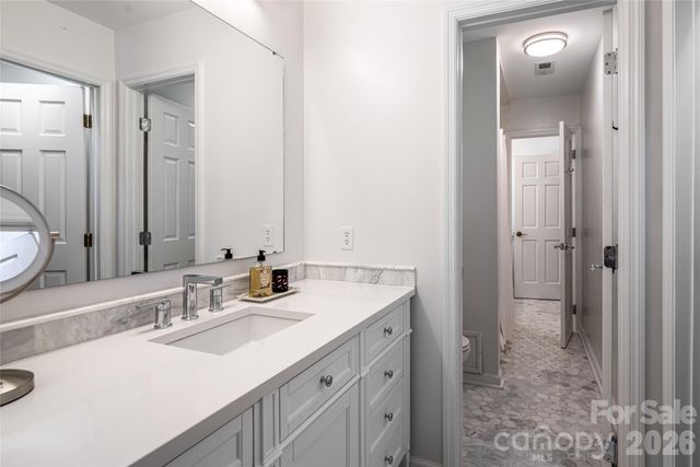 38 Pine Acre Boulevard, Asheville, NC 28804