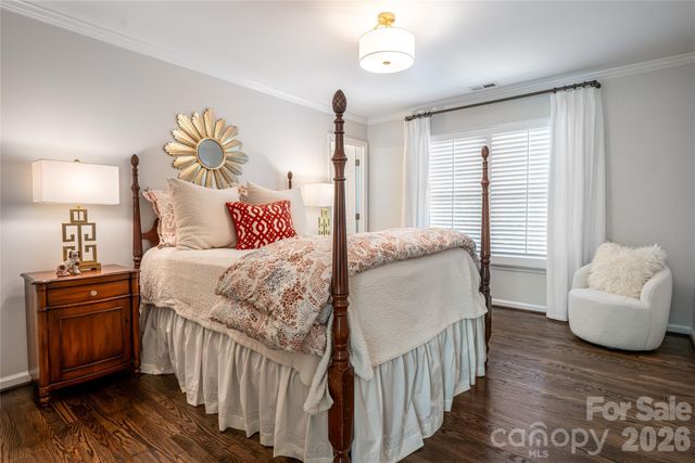 38 Pine Acre Boulevard, Asheville, NC 28804