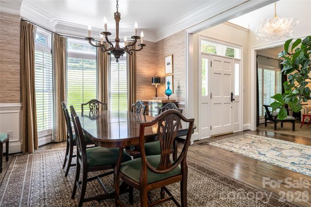 38 Pine Acre Boulevard, Asheville, NC 28804