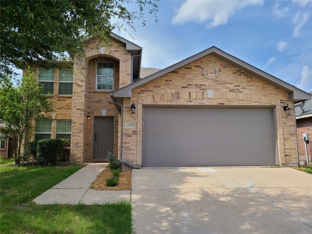 4509 Willow Rock Lane, Fort Worth, TX 76244
