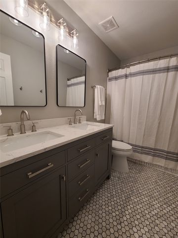 4509 Willow Rock Lane, Fort Worth, TX 76244