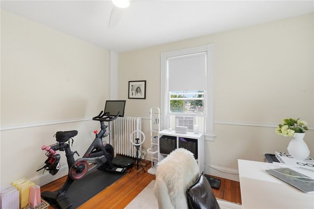 52 Berkeley Avenue, Newport, RI 02840